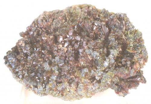 Corundum
Konya, Turkey 
6 x 4 x 3 cm.
Its another half apple shaped corundum (Author: barbie90)