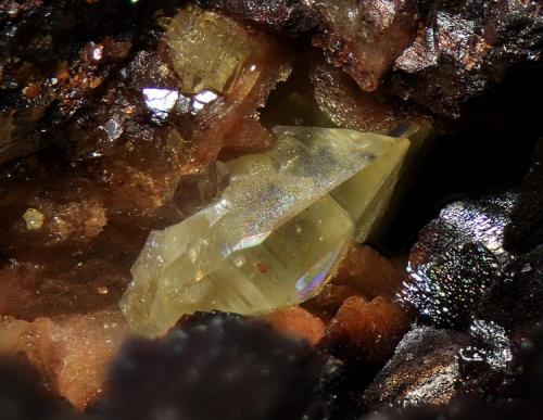 Valentinita
Barranco del Jaroso, Sierra Almagrera, Cuevas de Almanzora, Almería, Andalucía, España.
Cristal 2 mm. (Autor: Juan Miguel)