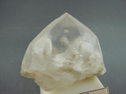 Calcite
Hovland, Cook County, Minnesota, USA
6.6 cm. x 5.2 cm.
Photo: Bob Weaver

One image of a Calcite, kindly supplied by Bob Weaver for Minessota, a state where apparently is hard to find minerals from.

Again, thank you Bob! (Author: Jordi Fabre)