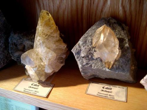 U.S. calcites from Sweetwater Mine and Elmwood Mine. (Author: Tobi)
