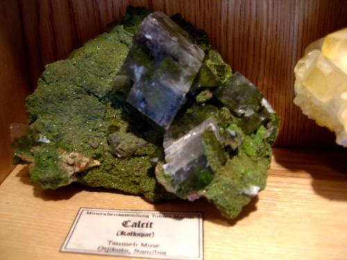 Even the new Tsumeb calcite has found its place. (Author: Tobi)