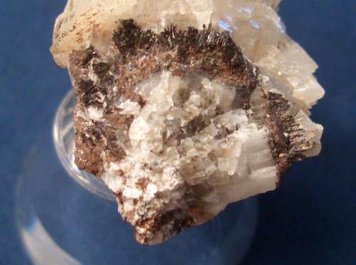 This Macfallite is from the type locality at Manganese Mine, Copper Harbor, Keweenaw County,
Michigan. The crystals are about 3/16" (0.48 cm) (Author: Jim Prentiss)