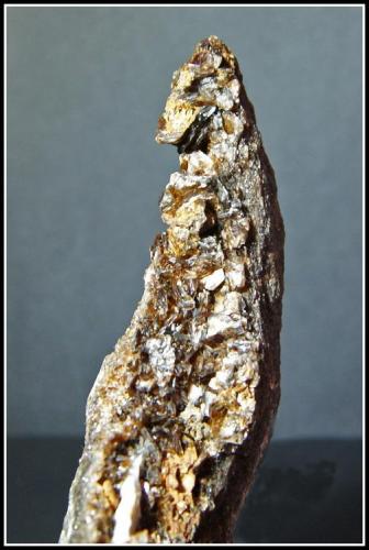 MICA FLOGOPITA - Llanos del Juanar - Ojén - Málaga - 13cm x 4cm (Autor: Mijeño)