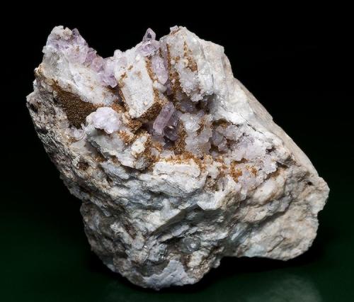 Pink Quartz with Eosphorite and Albite
Newry, Oxford Co., Maine
Specimen size 6 x 5.3 cm. (Author: am mizunaka)