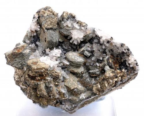 Pirita pseudo Pirrotina y Cuarzo - Cantera Brunita - La Unión - Sierra de Cartagena - Murcia - España - 7,7 x 5,7 x 5,0 (Autor: Martí Rafel)