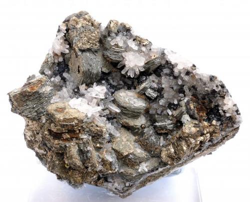 Pirita pseudo Pirrotina y Cuarzo - Cantera Brunita - La Unión - Sierra de Cartagena - Murcia - España - 7,7 x 5,7 x 5,0 (Autor: Martí Rafel)