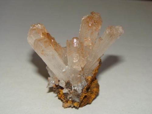 Hemimorphite, San Antonio El Grande, Chihuahua Mexico. Size: 5cm. (Author: javmex2)