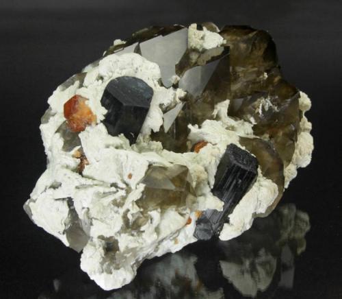 Spessartine with Schorl and Quartz on Albite
Little Three Mine, Ramona District, San Diego County, California, USA
160.0 x 113.0 x 70.0 mm (Author: GneissWare)