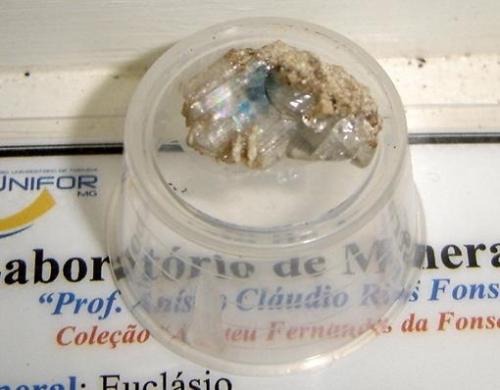 Euclasa
Pegmatita Alto do Giz, Equador, Borborema mineral province, Rio Grande do Norte, Brasil
2,3 x 1,3cm (Autor: Anisio Claudio)
