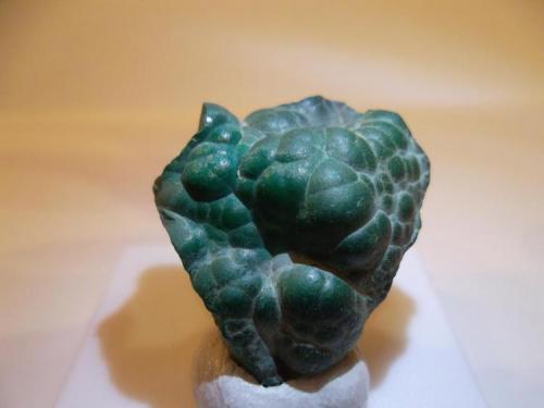 Malaquita<br />La Estrella Mine, Pardos, Comarca Señorío de Molina-Alto Tajo, Guadalajara, Castilla-La Mancha, Spain<br />3 x 2 cm.<br /> (Autor: javier ruiz martin)