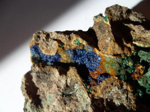 Azurita y Malaquita<br />La Estrella Mine, Pardos, Comarca Señorío de Molina-Alto Tajo, Guadalajara, Castilla-La Mancha, Spain<br />6 x 3 cm.<br /> (Autor: javier ruiz martin)