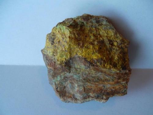 Uranofana (uranotilo)<br />El Berrocal Mine, Casas del Berrocal, Aldea En Cabo, Comarca Torrijos, Toledo, Castilla-La Mancha, Spain<br />5 x 5 cm.<br /> (Autor: javier ruiz martin)
