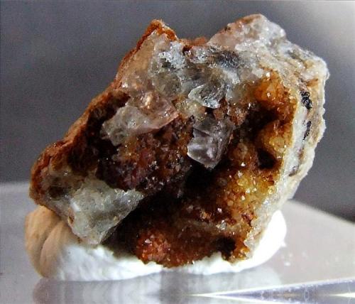 Fluorite on Quartz micro, Sykes Mine (East), Bowland, Lancashire. 10mm across (Author: nurbo)