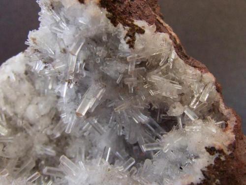 Calcite on Hematite
West Cumberland Iron Ore Fields
FOV 50mm (Author: nurbo)