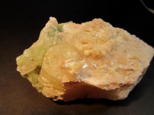Datolite, Calcite, minor Prehnite
Westfield, Hampden county, Massachusetts, USA
9x5 cm. (Author: vic rzonca)