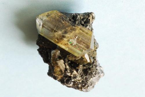 Anglesite
Touissit, Oujda, Morocco
Crystal 2,5 cm (Author: Enrique Llorens)