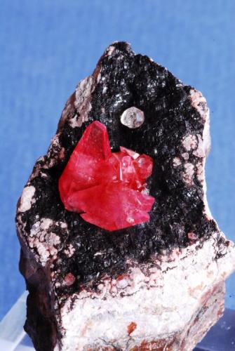 Rodocrosite and Fluorite
Mina Uchucchacua, Oyón, Lima, Peru
5,5x3 cm (Author: Enrique Llorens)