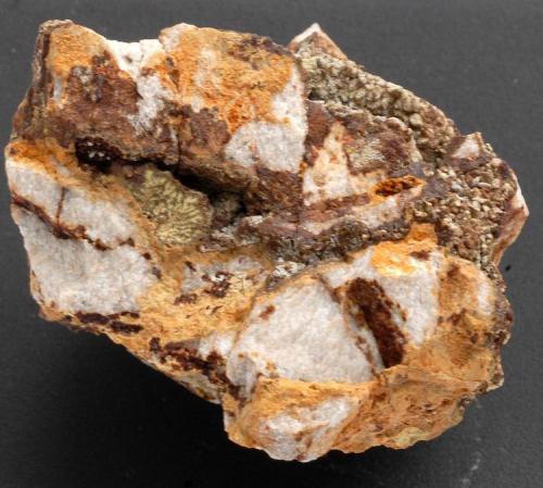 Cobaltarthurita, Arsenocrandallita y Yukonita - 
Calicata Dolores - Pastrana - Murcia - España - 
4,1 x 3,7 x 2,8 cm (Autor: Martí Rafel)