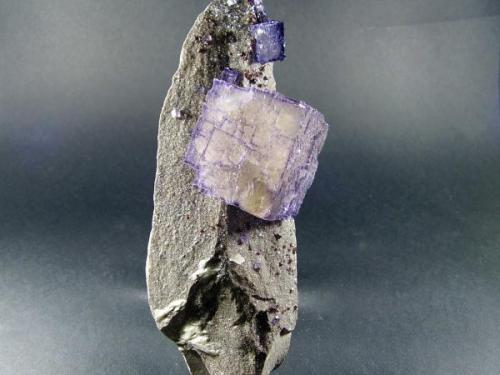 Fluorita. Elmwood Mine. 18x7 cm (Autor: geoalfon)