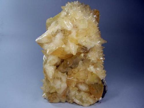 Calcita. Annabel Lee Mine, Hardin Co, Illinois, Usa. 15x11 cm (Autor: geoalfon)