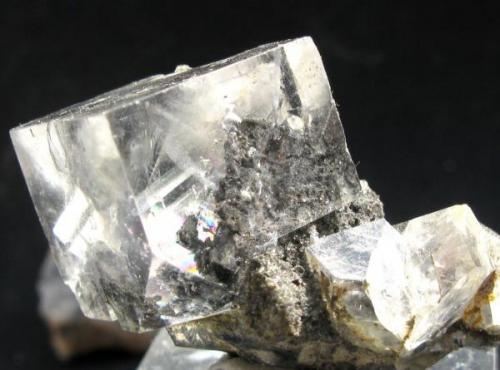 Fluorita con inclusiones. Mina Emilio. Loroñe. Colunga. Asturias.
Cristal de 20x20 mm. (Autor: Jose Luis Otero)