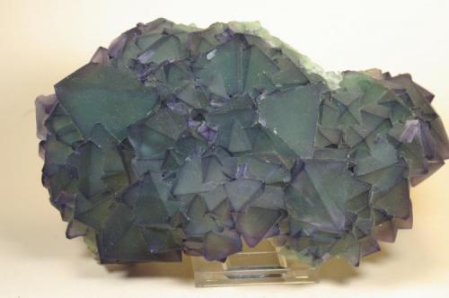 Fluorita. Da’an Mine, Wushan, Da’an Co, Jiujiang Pref., Juagnsi, China. 140 x 80 x 50 mm. (Autor: Juan María Pérez)