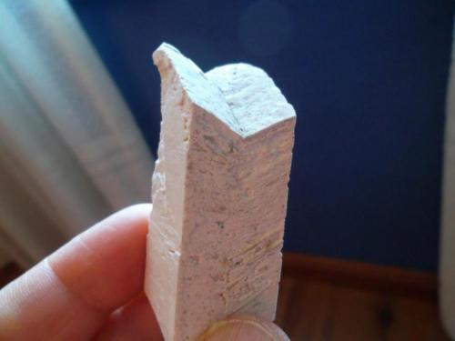 Ortoclasa<br />El Berrueco, Comarca Sierra Norte (Madrid), Community of Madrid, Spain<br />4,5 x 1,5 cm.<br /> (Autor: javier ruiz martin)