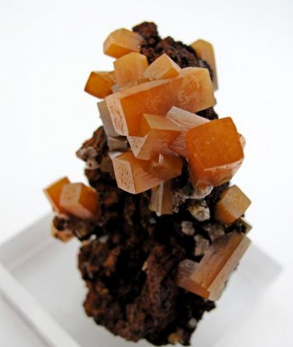 Wulfenite, mimetite
San Juan Poniente, Ojuela Mine, Mapimí, Mun. de Mapimí, Durango, Mexico
58 mm x 45 mm (Author: Carles Millan)