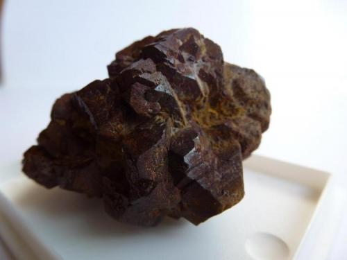 Limonita pseudomorfa de Pirita<br />Villacastín, Comarca Segovia Sur, Segovia, Castile and León, Spain<br />4 x 4 cm.<br /> (Autor: javier ruiz martin)