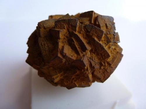 Limonita pseudomorfa de Pirita<br />Villacastín, Comarca Segovia Sur, Segovia, Castile and León, Spain<br />6 x 4 cm.<br /> (Autor: javier ruiz martin)