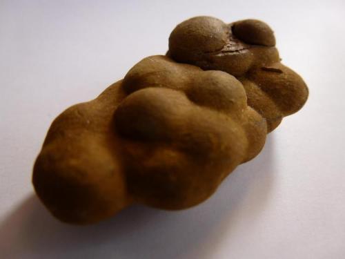 Limonita pseudomorfa de Pirita<br />Villacastín, Comarca Segovia Sur, Segovia, Castile and León, Spain<br />5 x 4 cm.<br /> (Autor: javier ruiz martin)
