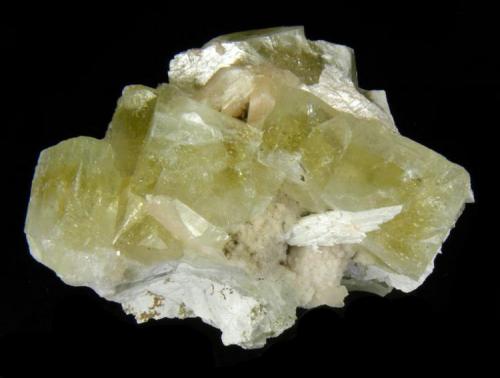 Apophyllite with Stilbite and Laumontite
Locality: Nasik, India
7.1 x 5.2 x 4.2 cm (small cabinet) (Author: Leon56)