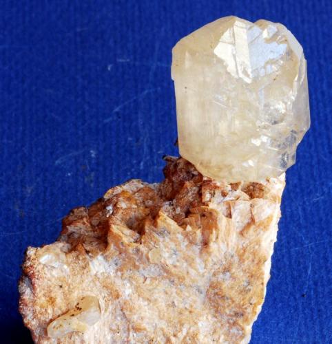 Cerusita
Touissit, Oujda, Marruecos
Cristal 3x3 cm (Autor: E. Llorens)