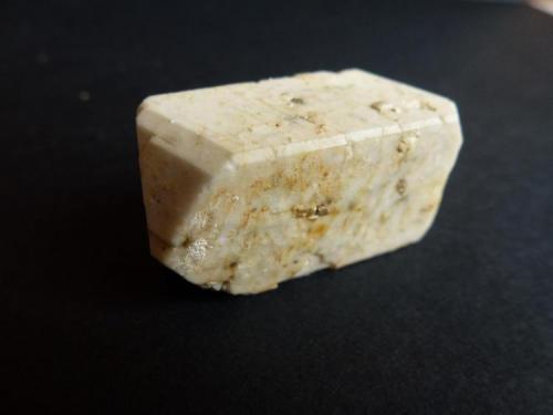 Ortoclasa<br />Zarzalejo, Comarca Sierra Oeste, Community of Madrid, Spain<br />3,5 cm.<br /> (Autor: javier ruiz martin)