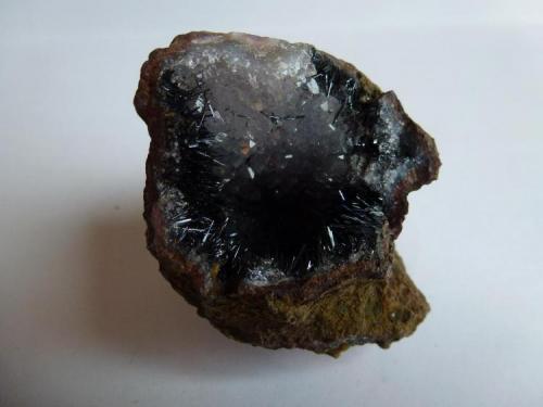 Goethita y Cuarzo
Amerzgane, Ouarzazate Prov., Souss-Massa-Dras Región, Marruecos
5 x 6 cm. (Autor: javier ruiz martin)