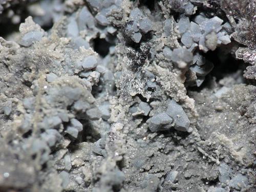 Escorodita<br />Tui (Tuy), Comarca Baixo Miño, Pontevedra, Galicia / Galiza, España<br />Cristales sobre 1mm<br /> (Autor: Javier MC)
