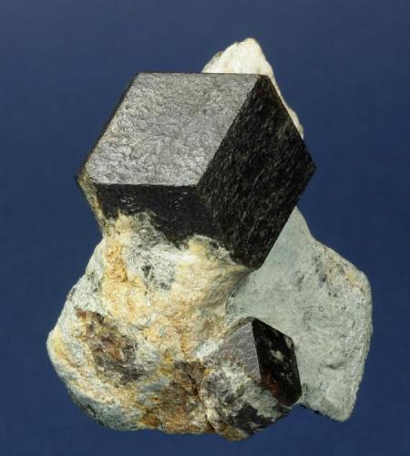 Almandine
Granaten Mt., Gaisberg Valley, near Obergurgl, Otztal, North Tirol, Tirol, Austria
57 x 44 x 29 mm
Largest crystal is 31 x 30 x 28 mm (Author: GneissWare)