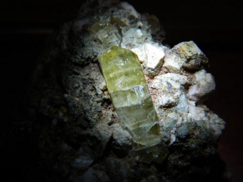 Fluorapatito verde
Tizi-n-Inazane, Imilchil, Er Rachidia, Meknes -Tafilalt, Marruecos
Tamaño de la muestra : 8 x 8 cm. 
Tamaño del cristal de 2,9 cm (Autor: Toni Iborra)