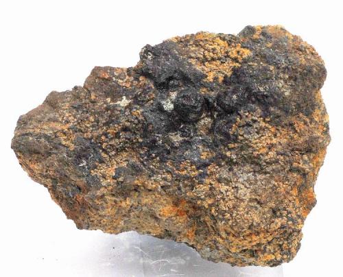 Magnetita - Mines del Socau - Vallcàrquera - Montmany de Puig.graciós - Figaró/Montmany - Vallès Oriental - Barcelona - Catalunya - España - 6,7 x 5,4 x 2,5 (Autor: Martí Rafel)