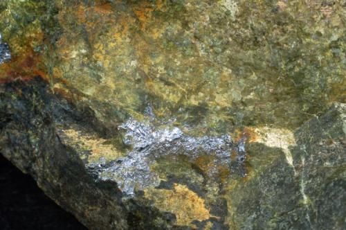 Molibdenita
Mines de Gualba - Gualba de Dalt - Montseny - Vallès oriental - Barcelona - Catalunya - España
110 x 80 x 55 mm
Detalle (Autor: Joan Martinez Bruguera)