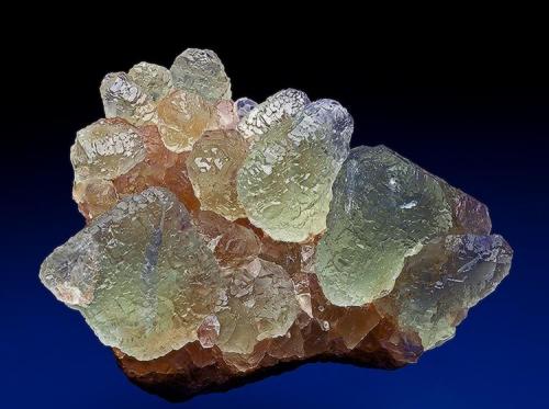 Fluorite
Felix Mine, San Gabriel Mountains, Los Angeles County, California, USA
7.2 x 10 cm (Author: am mizunaka)