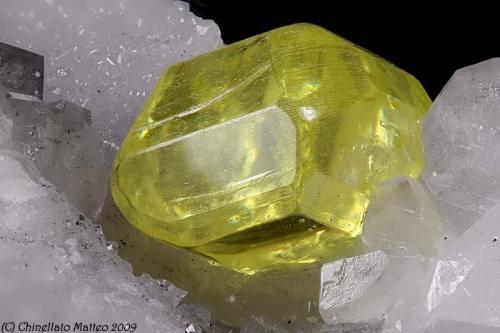 Sulphur
La Facciata quarry, Carrara, Apuan Alps, Massa-Carrara Province, Tuscany, Italy
7.56 mm Sulphur crystal on marble (Author: Matteo_Chinellato)