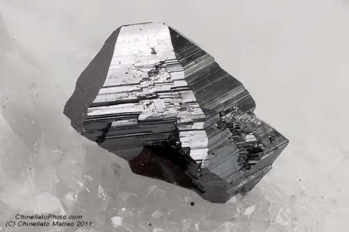 Jordanite
Fantiscritti quarry, Carrara, Apuan Alps, Massa-Carrara Province, Tuscany, Italy
Very nice 2.85 mm group of Jordanite crystals (Author: Matteo_Chinellato)