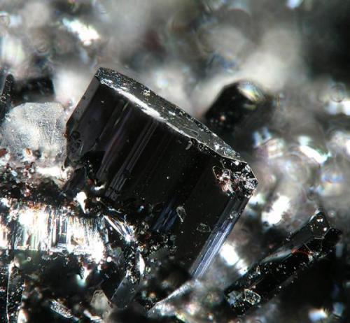 Quenselite from Långban, Filipstad, Värmland, Sweden.
Field of view: 0.6 mm (Author: Rewitzer Christian)