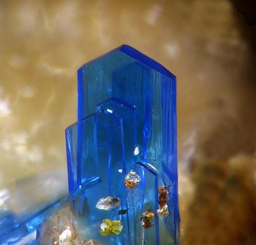 Linarite
Ramsbeck, Sauerland; Germany
fov 1 mm (Author: Rewitzer Christian)