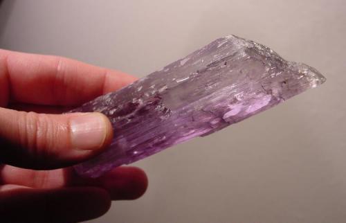 Spodumene, var. Kunzite
Oceanview Mine, Pala District, San Diego County, California, USA
11.3 x 3.2 x 2.0 cm (Author: Chris Wentzell)