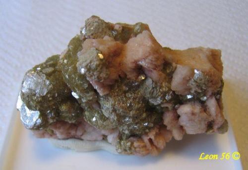 Rhodochrosite, Pyrite, Calcite
Stari trg, Kosovska Mitrovica, Kosovo.
Size: 6,5 x 3 x 4,5 cm
 (Author: Leon56)