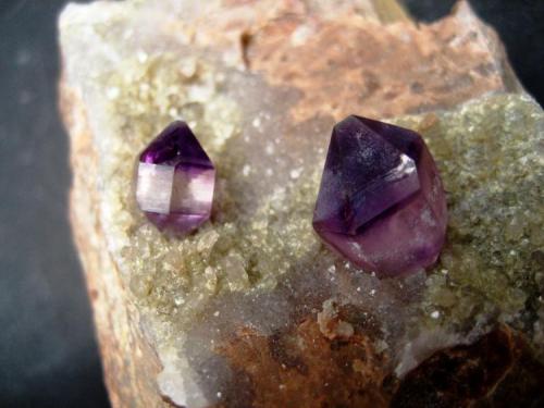 Amethyst
Priozersk, Karagandy Province, Kazakhstan
70 x 60 x 40 mm, crystals 9 & 14 mm (Author: Tobi)