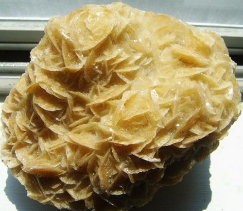 Calcite.
San Bartolo mine, Charcas, San Luis Potosí, México.
12cm x 9.5cm x 7cm. (Author: Luis Domínguez)