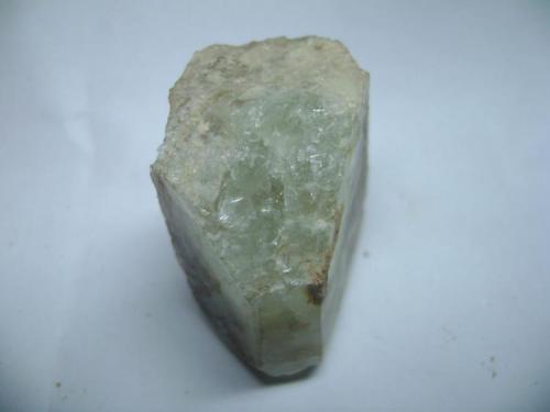 Berilo<br />Belvís de Monroy, Comarca Campo Arañuelo, Cáceres, Extremadura, Spain<br />3.5 X 3 X 1.8 cm.<br /> (Autor: P. apita)